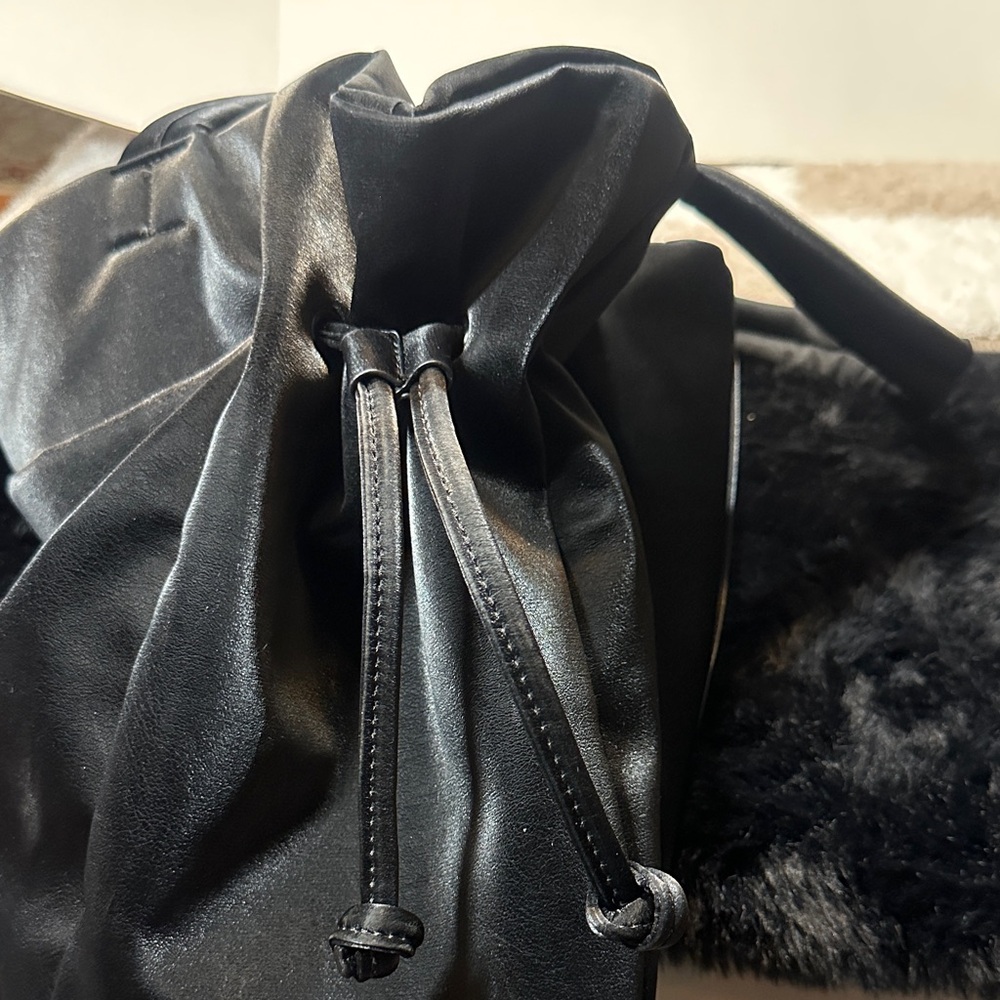 Wildfox Black Tiger Rebel Tote - Picture 10 of 11